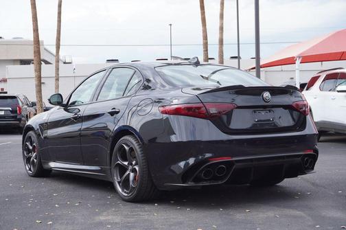 2019 Alfa Romeo Giulia Quadrifoglio