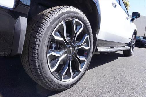 2025 GMC Sierra EV Extended Range Denali