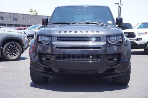 2023 Land Rover Defender 110 X-Dynamic SE