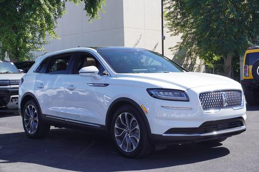 2021 Lincoln Nautilus Reserve