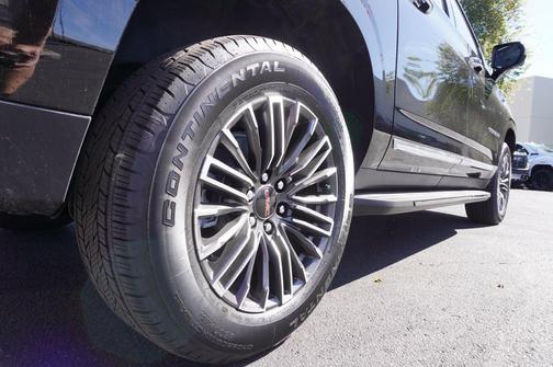 2026 GMC Yukon XL 4WD Elevation