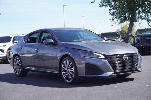 2024 Nissan Altima 2.5 SL