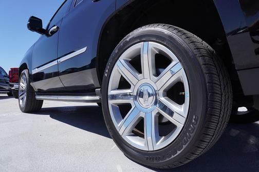 2016 Cadillac Escalade Luxury