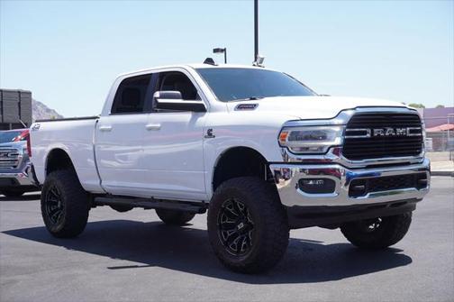 2019 RAM 2500 Big Horn Crew Cab 4x4 6'4' Box