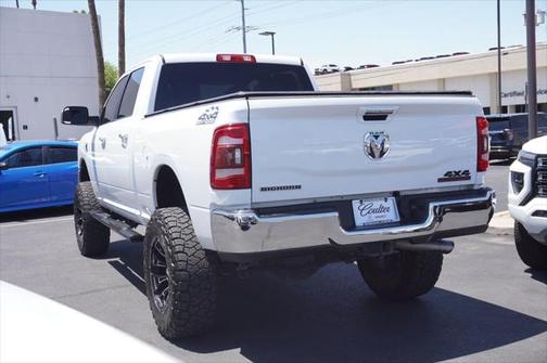 2019 RAM 2500 Big Horn Crew Cab 4x4 6'4' Box