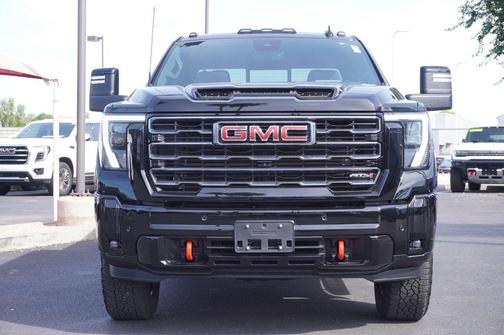 2025 GMC Sierra 2500 AT4