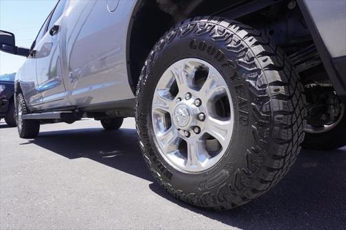2024 RAM 3500 Big Horn Crew Cab 4x4 8' Box