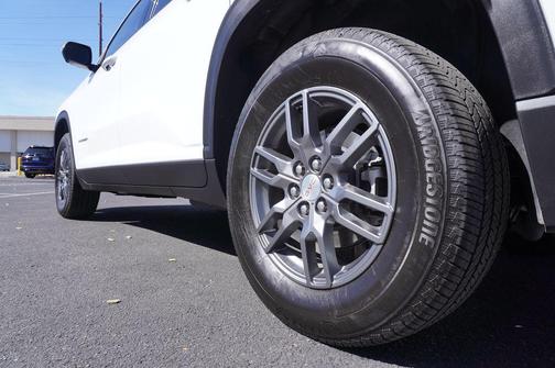 2025 GMC Acadia AWD Elevation