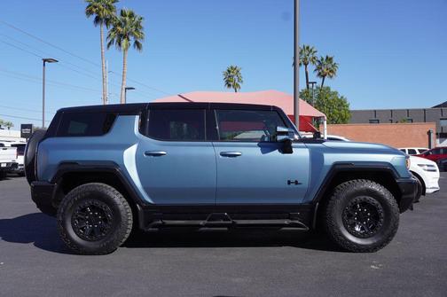 Neptune Blue Matte 2024 GMC HUMMER EV SUV 3X