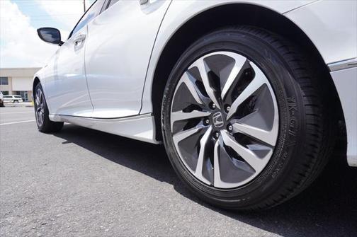 2021 Honda Accord Hybrid EX