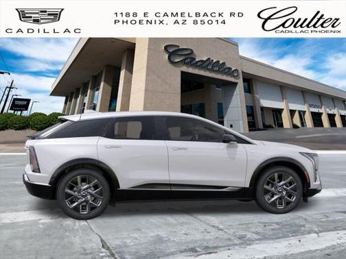 2025 Cadillac OPTIQ Luxury 1 AWD