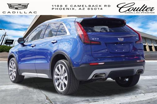 2023 Cadillac XT4 Premium Luxury