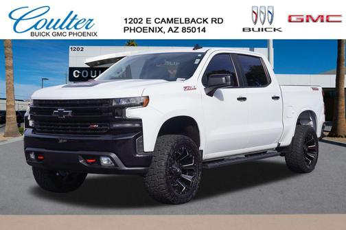 2022 GMC Yukon 4WD AT4