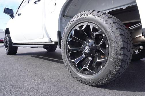 2022 GMC Yukon 4WD AT4