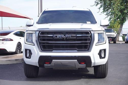 2022 GMC Yukon 4WD AT4