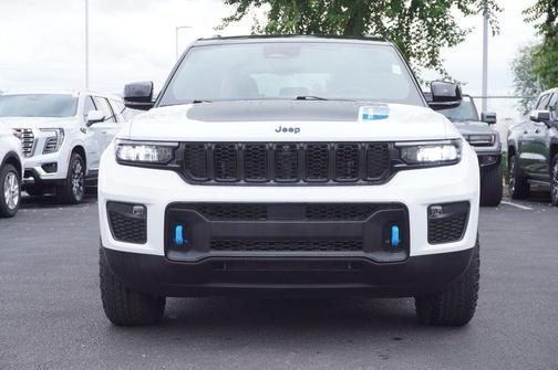 2022 Jeep Grand Cherokee 4xe Trailhawk