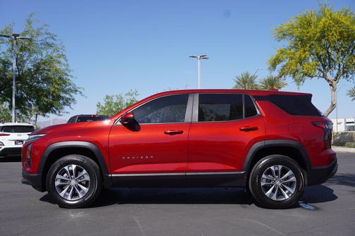 Radiant Red Tintcoat 2025 Chevrolet Equinox 1LT
