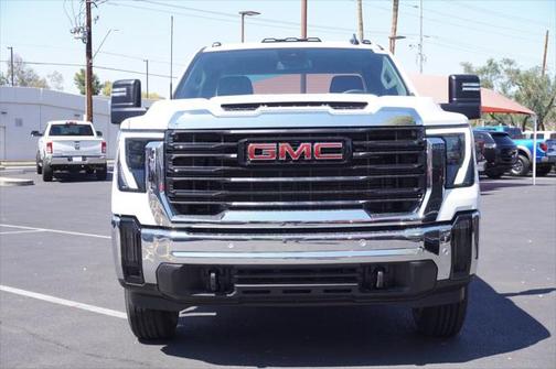 2025 GMC Sierra 2500 Base