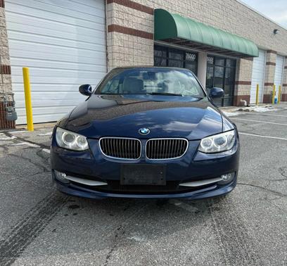 2011 BMW 328 328i Convertible 2D