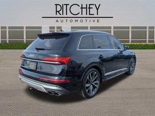 Orca Black Metallic 2021 Audi SQ7 4.0T Premium Plus