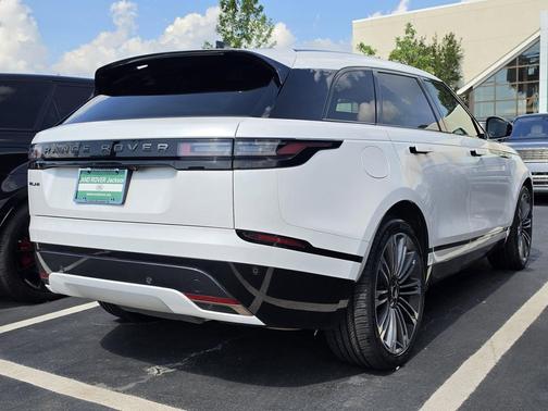 2024 Land Rover Range Rover Velar P250 SE R-Dynamic