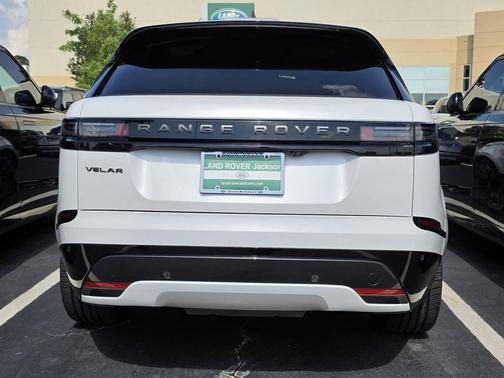 2024 Land Rover Range Rover Velar P250 SE R-Dynamic