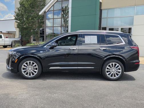 Stellar Black Metallic 2023 Cadillac XT6 Premium Luxury FWD