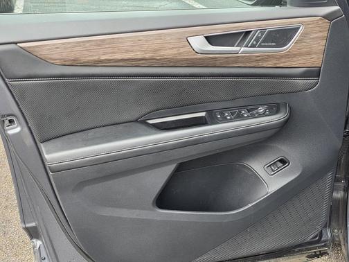 Platinum Gray 2024 Volkswagen Atlas 2.0T SEL Premium R-Line 4MOTION
