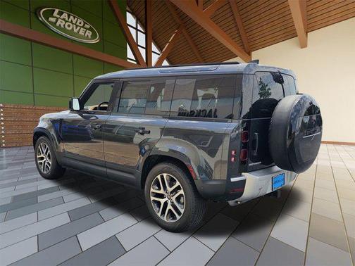 2024 Land Rover Defender 110 P300