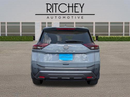 Boulder Gray Pearl 2023 Nissan Rogue SL