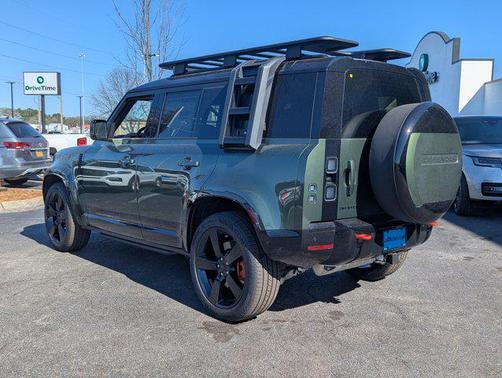 2026 Land Rover Defender P400 X