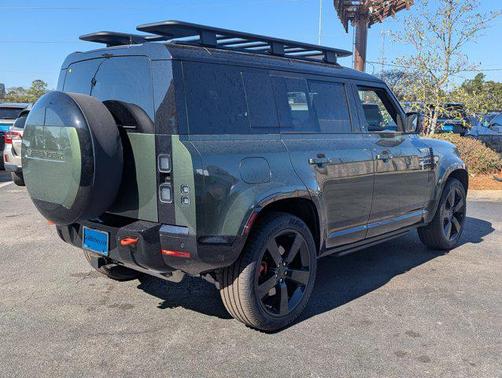2026 Land Rover Defender P400 X