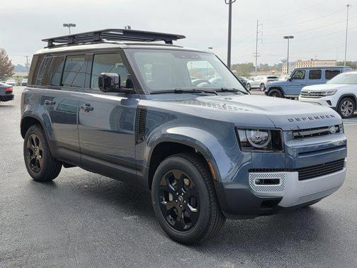 2025 Land Rover Defender 110 P400 S