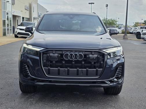 Waitomo Blue Metallic 2025 Audi Q7 55 Premium Plus