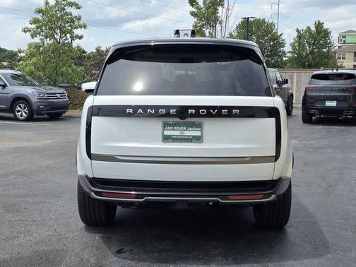 White 2026 Land Rover Range Rover P530 SE