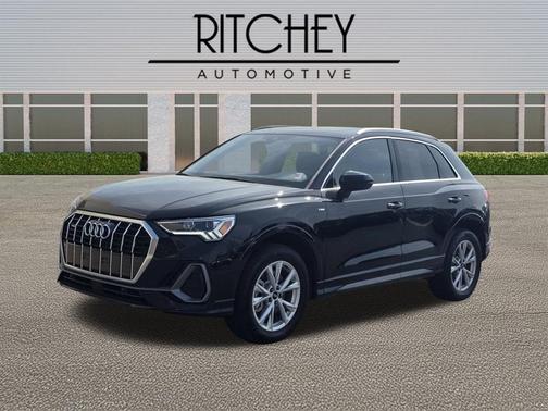 Mythos Black 2025 Audi Q3 45 S line Premium Plus