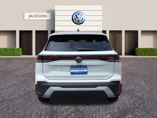 pure white 2026 Volkswagen Tiguan 2.0T S