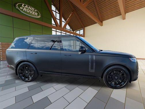 2025 Land Rover Range Rover P530 Autobiography