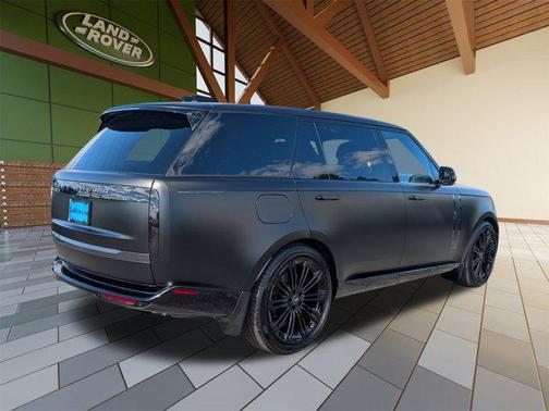 2025 Land Rover Range Rover P530 Autobiography