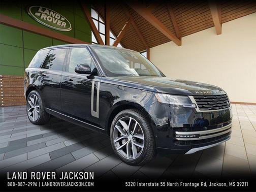 2025 Land Rover Range Rover P530 SE