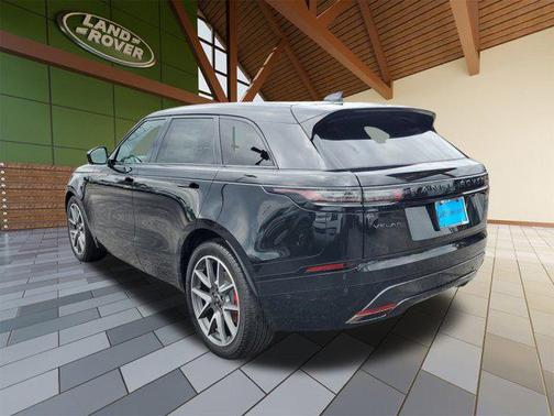 2025 Land Rover Range Rover Velar P400 Dynamic SE