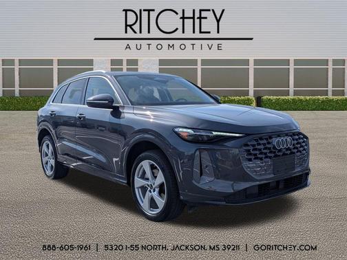 Tambora Gray 2025 Audi Q5 Premium Plus TFSI quattro S tronic