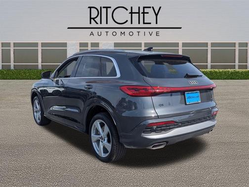 Tambora Gray 2025 Audi Q5 Premium Plus TFSI quattro S tronic