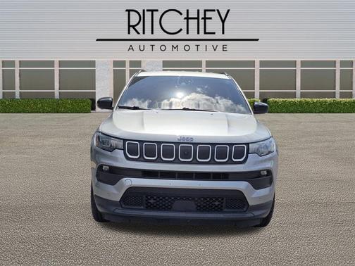 Billet Silver Metallic Clearcoat 2022 Jeep Compass Latitude