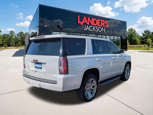 White Frost Tricoat 2018 GMC Yukon SLT