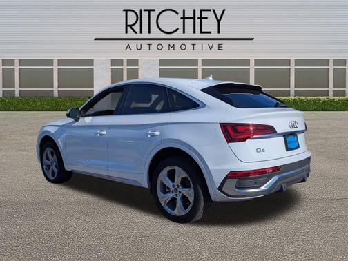 Arkona White 2025 Audi Q5 45 S line Premium Plus
