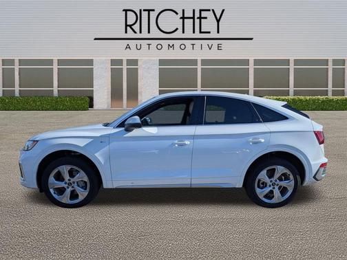 Arkona White 2025 Audi Q5 45 S line Premium Plus