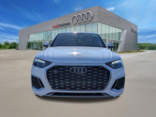 Arkona White 2025 Audi Q5 45 S line Premium Plus