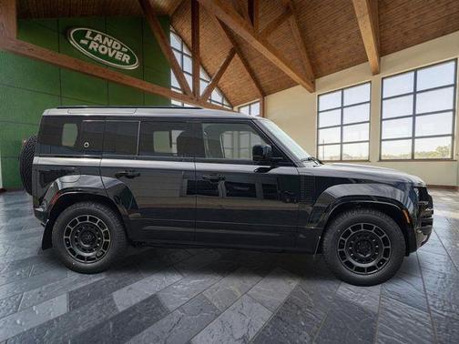 Narvik Black 2026 Land Rover Defender P635 OCTA