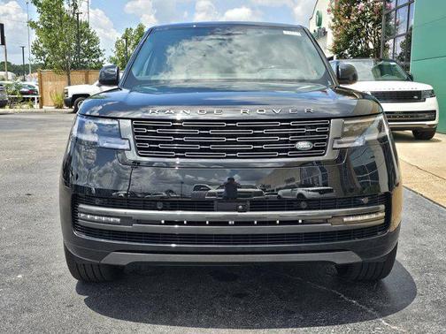 2025 Land Rover Range Rover P400 SE 7 Seat